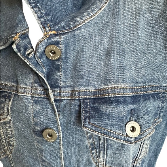 Torrid Denim Fitted Trucker Button down Jacket Size 3 - Picture 13 of 17